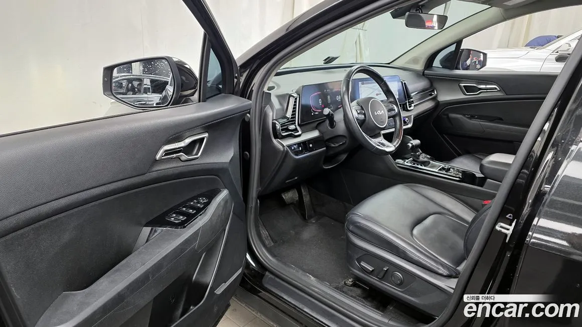 Kia Sportage — фото 10