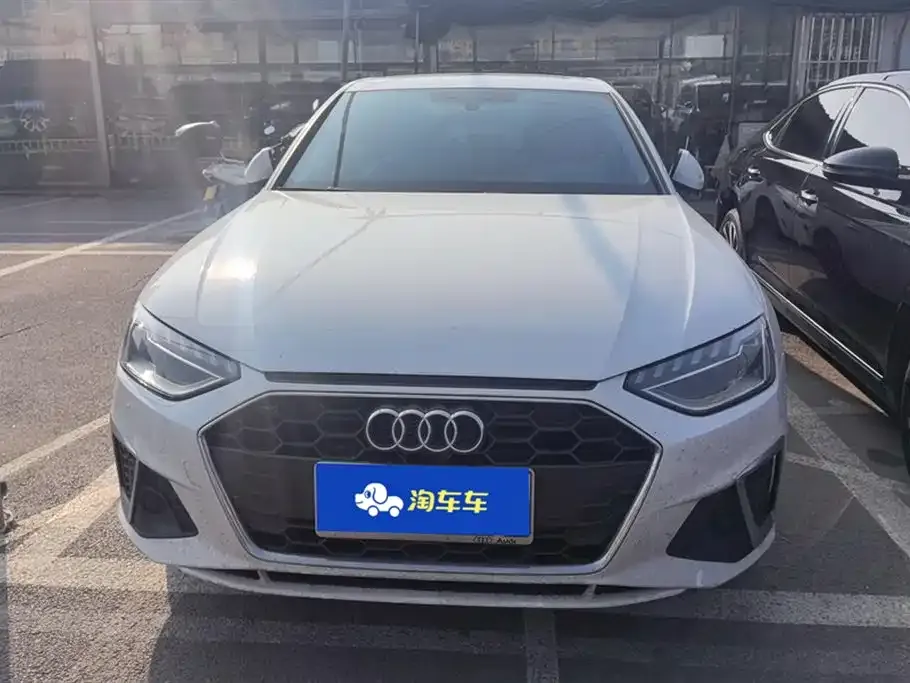 Audi A4L 2024 из CN, фото 2