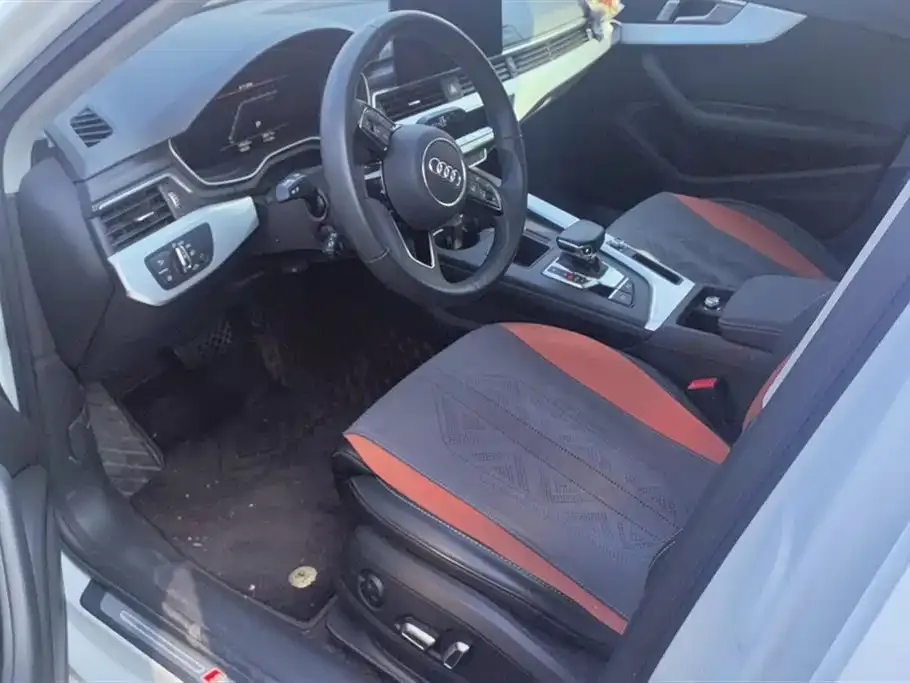 Audi A4L 2024 из CN, фото 9