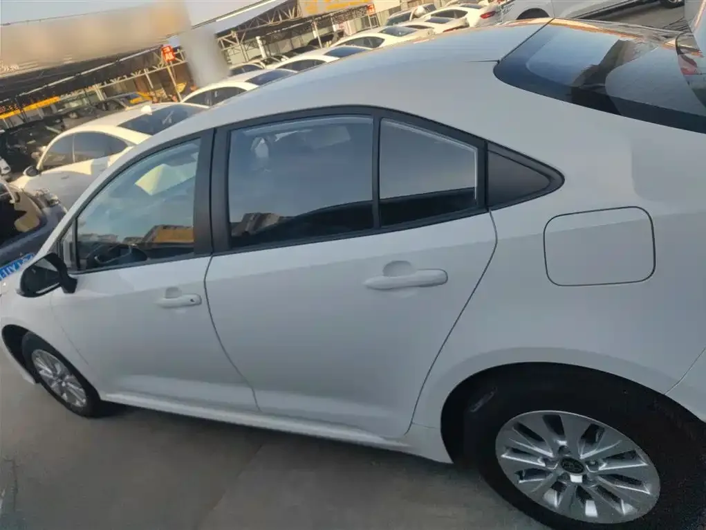 Toyota Corolla 2024 из CN, фото 5