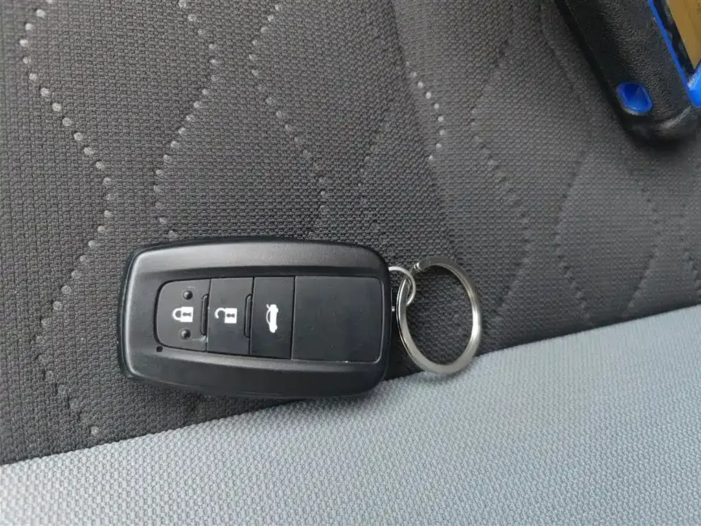 Toyota Corolla 2024 из CN, фото 9