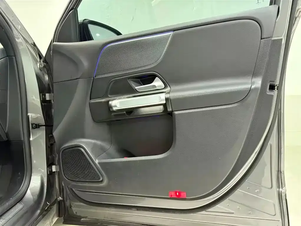 Mercedes-Benz GLB 2022 из CN, фото 7