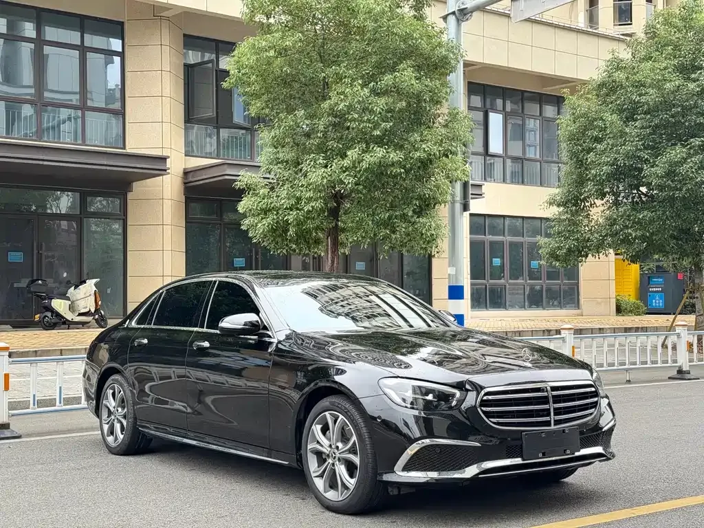 Mercedes-Benz E-Class 2021 из CN, фото 3