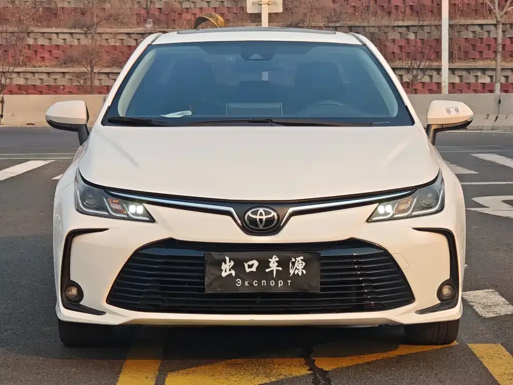 Toyota Corolla 2022 из CN, фото 3