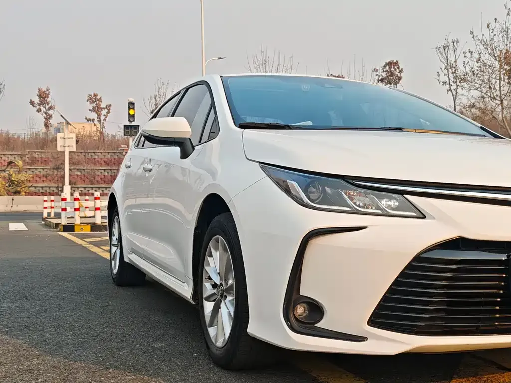 Toyota Corolla 2022 из CN, фото 6