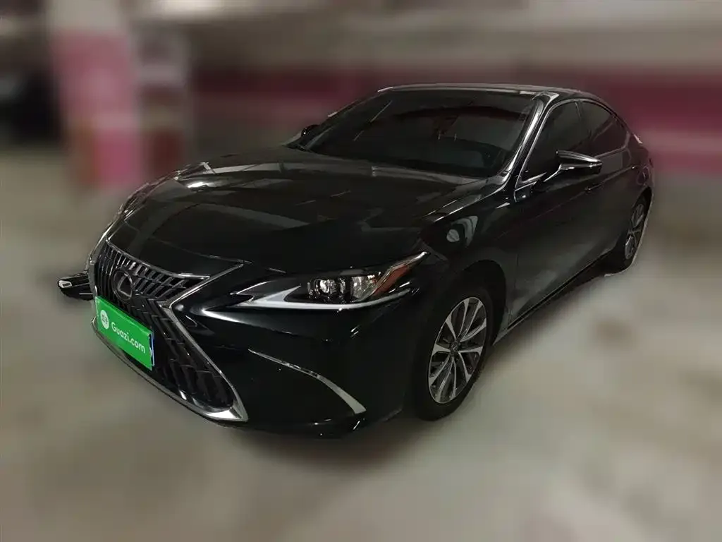 Lexus ES 2023 из CN, фото 2