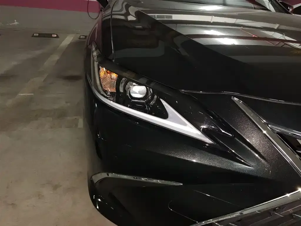 Lexus ES 2023 из CN, фото 8