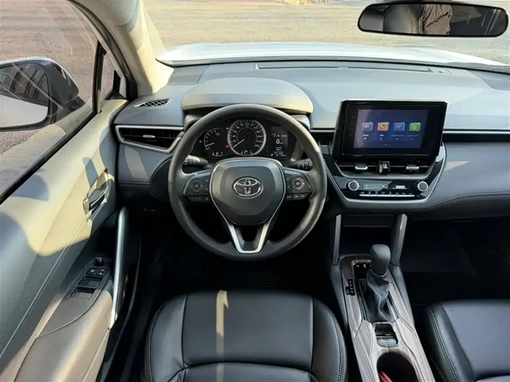 Toyota Frontlander 2023 из CN, фото 10
