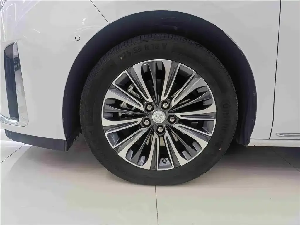 Buick GL8 2024 из CN, фото 4