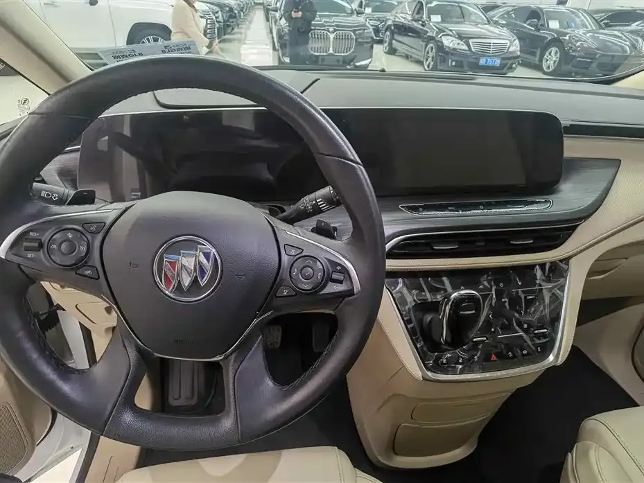 Buick GL8 2024 из CN, фото 6
