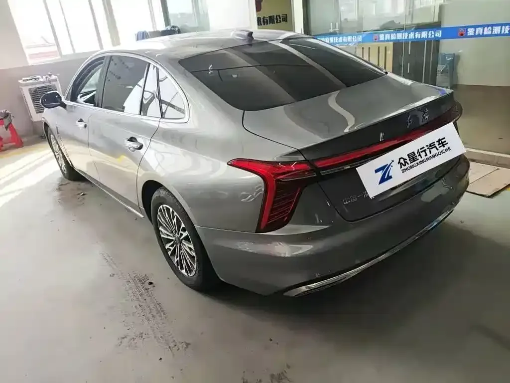 Hongqi H5 2024 из CN, фото 3