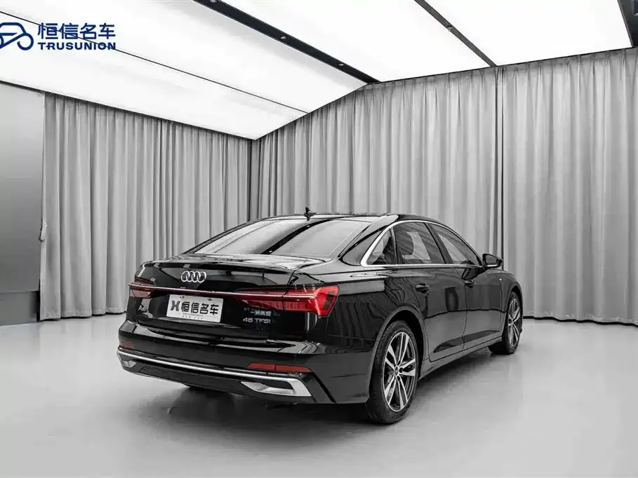 Audi A6L 2023 из CN, фото 5