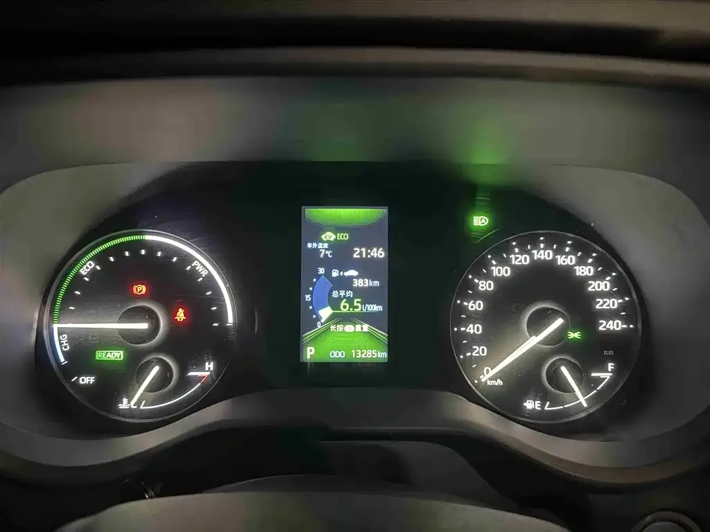 Toyota Sienna 2024 из CN, фото 10