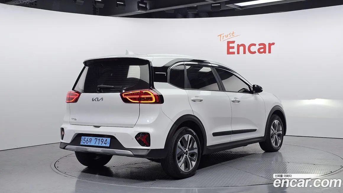 Kia Niro — фото 2