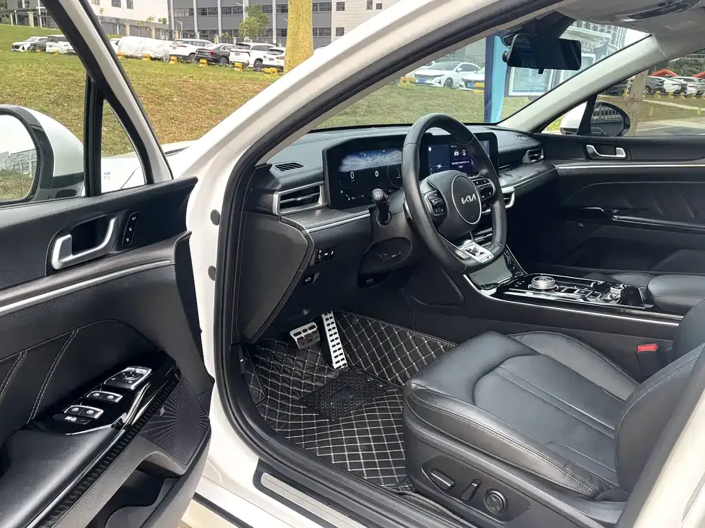 Kia K5 2022 из CN, фото 8