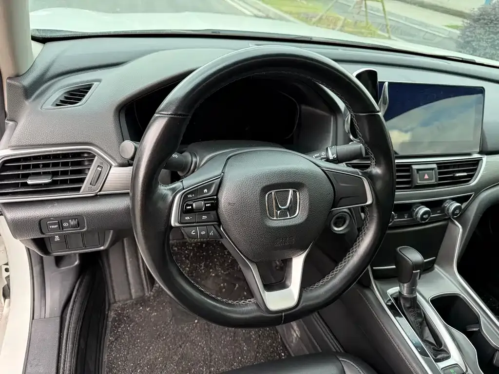 Honda Accord 2023 из CN, фото 9