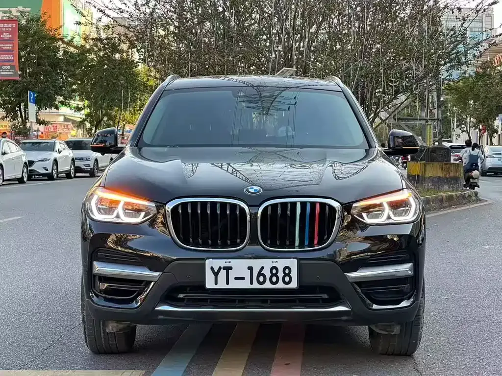 BMW X3 2021 из CN, фото 2