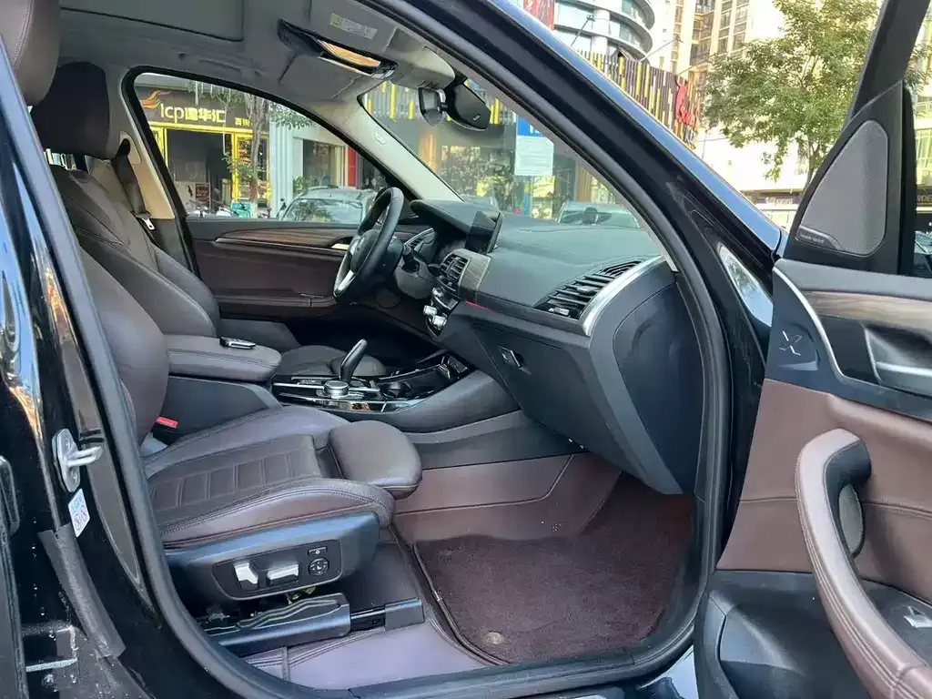BMW X3 2021 из CN, фото 4