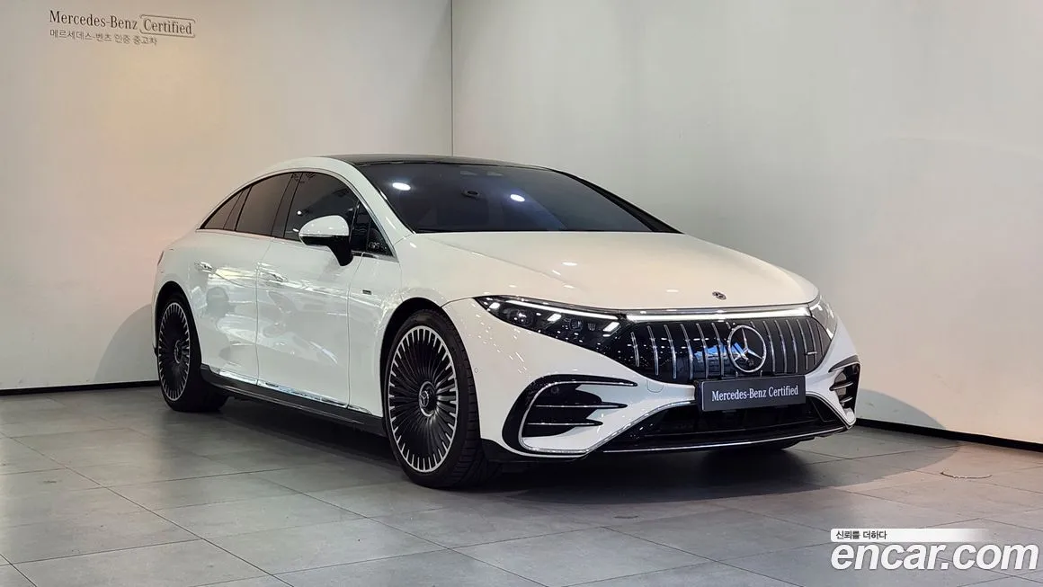 Mercedes-Benz EQS