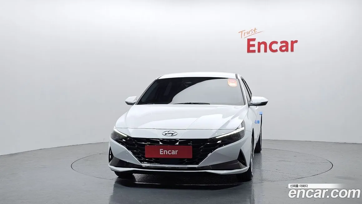 Hyundai AVANTE — фото 3