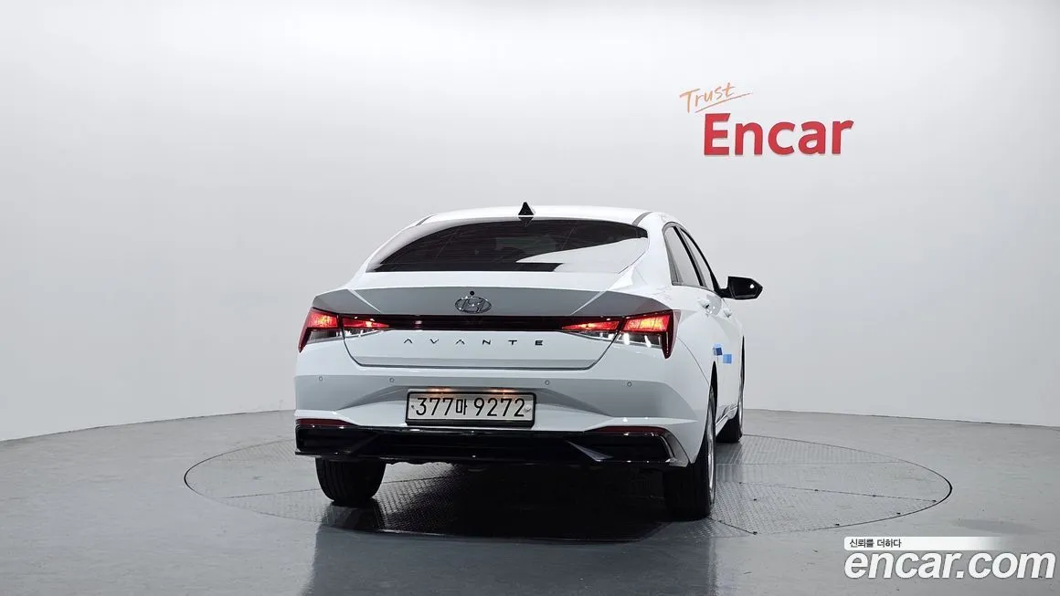 Hyundai AVANTE — фото 4