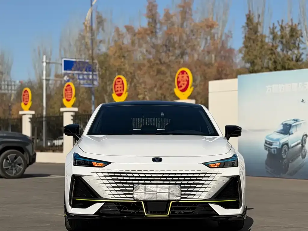 Changan UNI-V 2022 из CN, фото 2