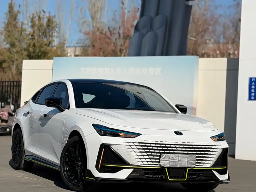 Changan UNI-V 2022 из CN, фото 3