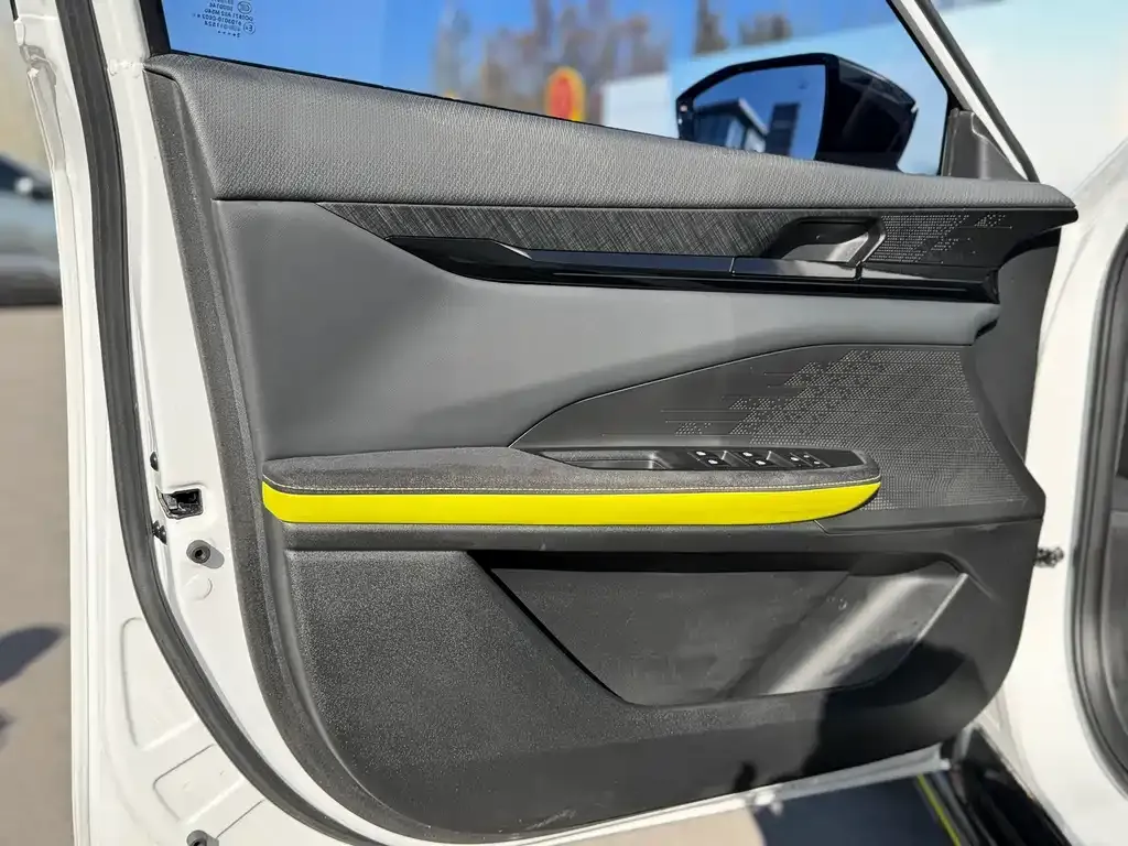 Changan UNI-V 2022 из CN, фото 7