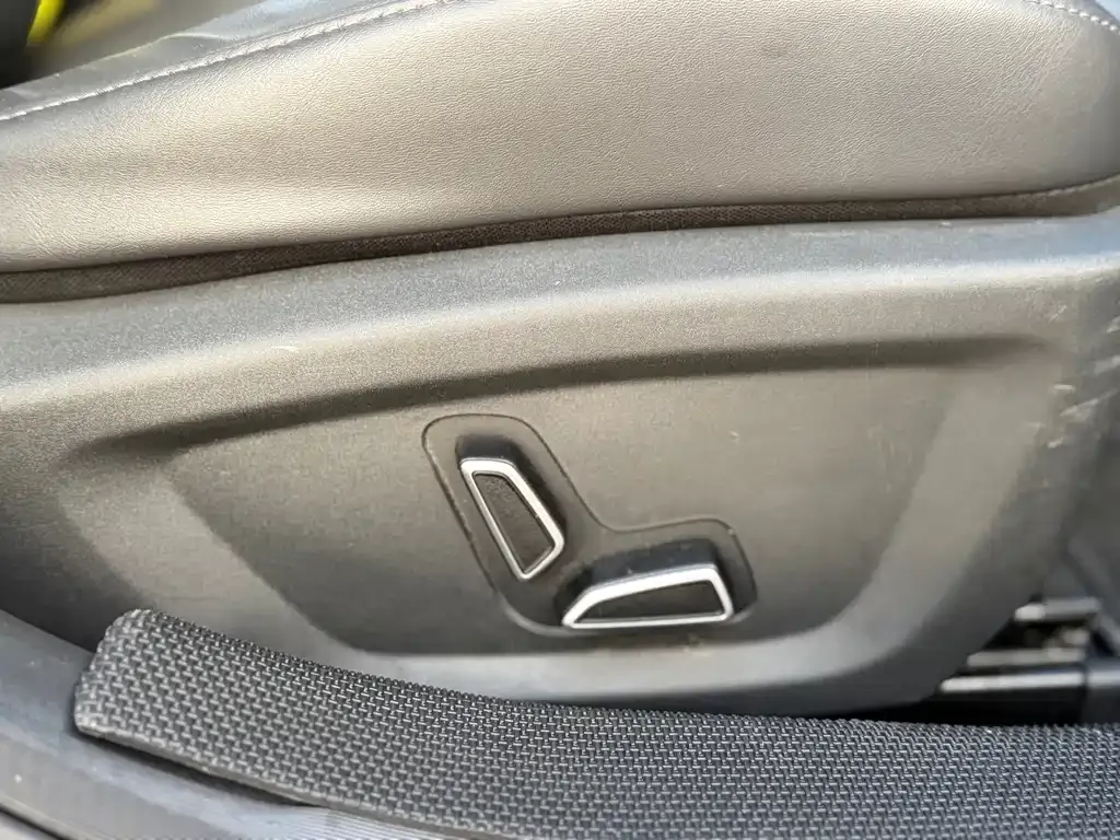 Changan UNI-V 2022 из CN, фото 8