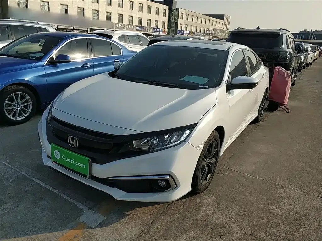 Honda Civic 2021 из CN, фото 2