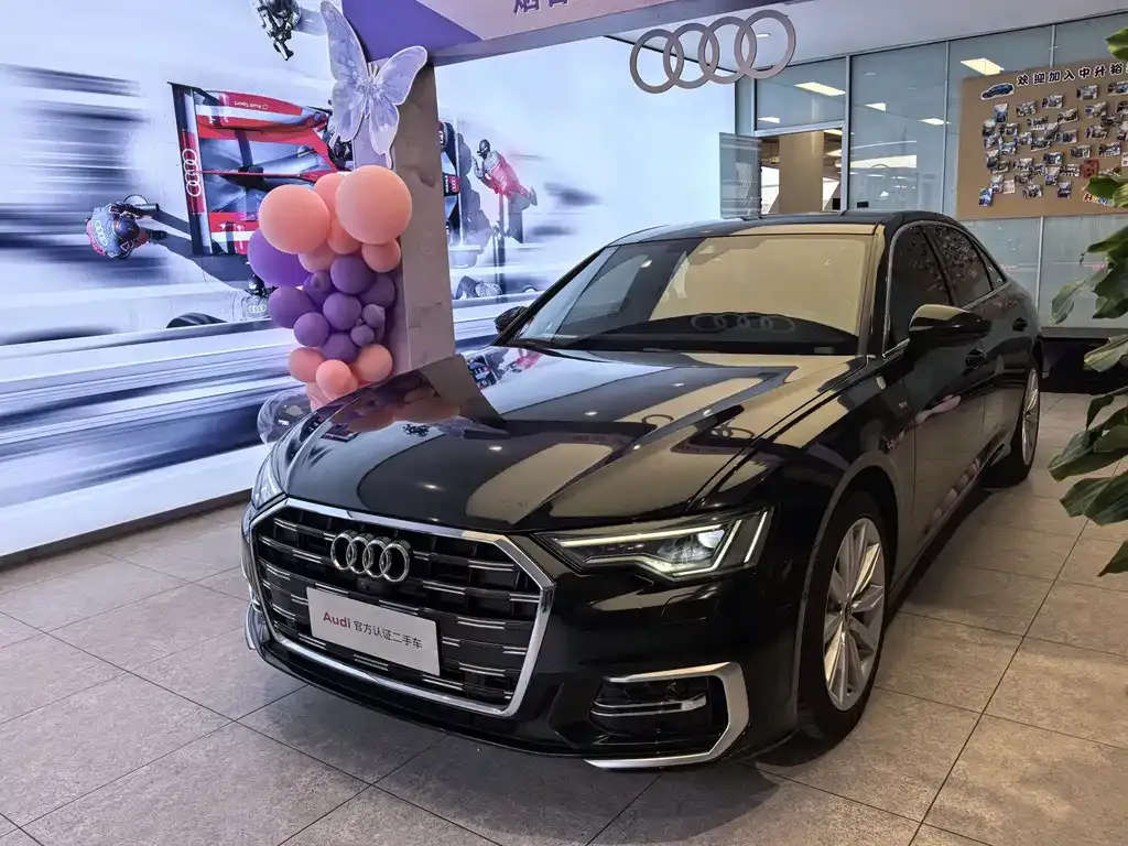 Audi A6L 2023 из CN, фото 1