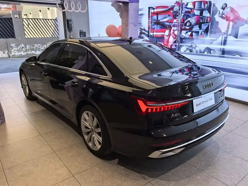 Audi A6L 2023 из CN, фото 5