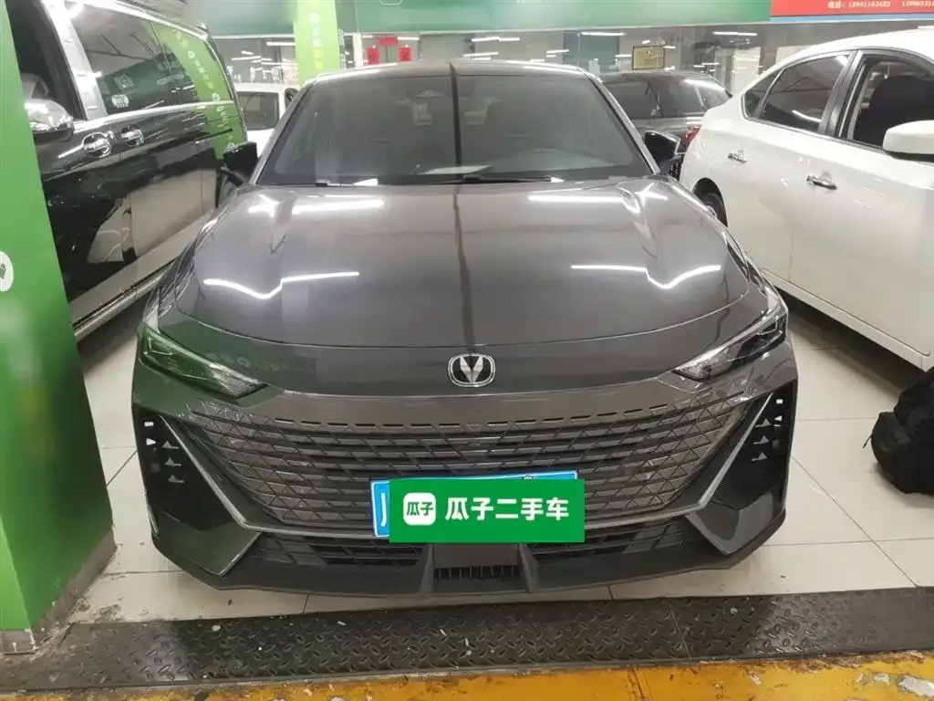 Changan UNI-V 2023 из CN, фото 3
