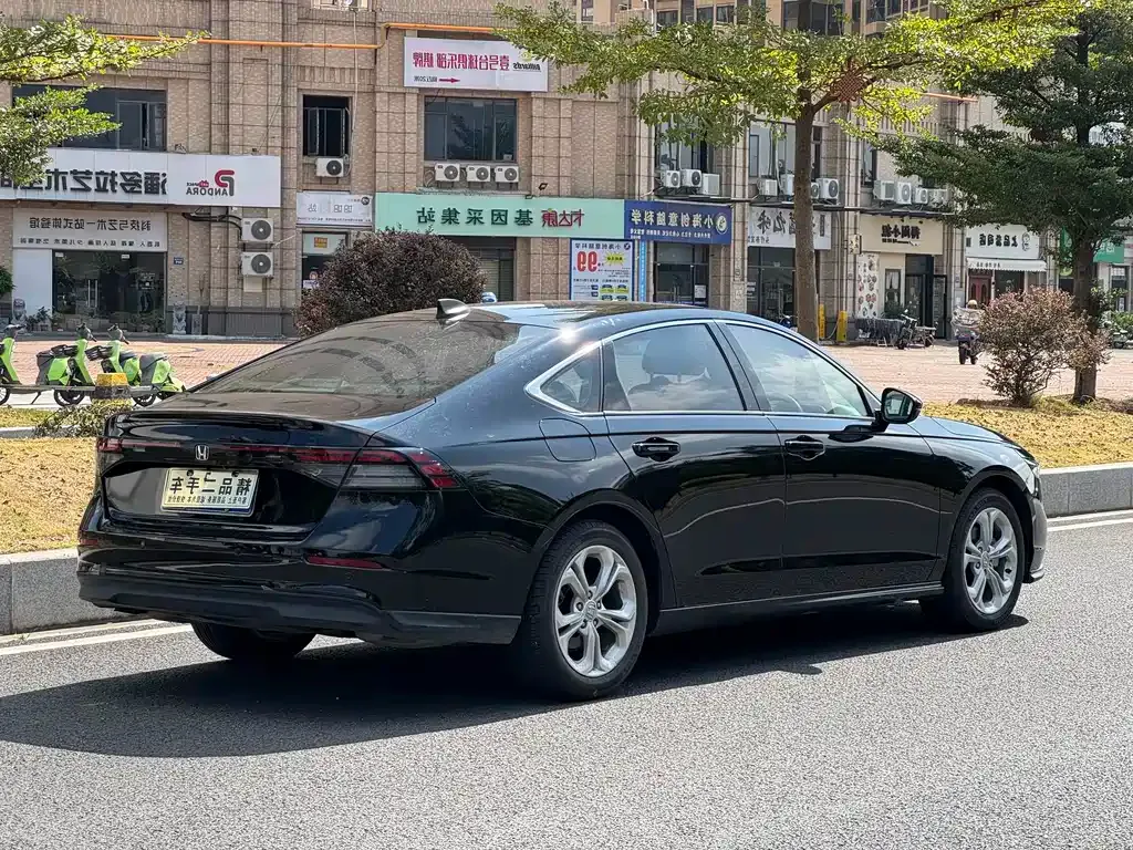Honda Accord 2024 из CN, фото 9