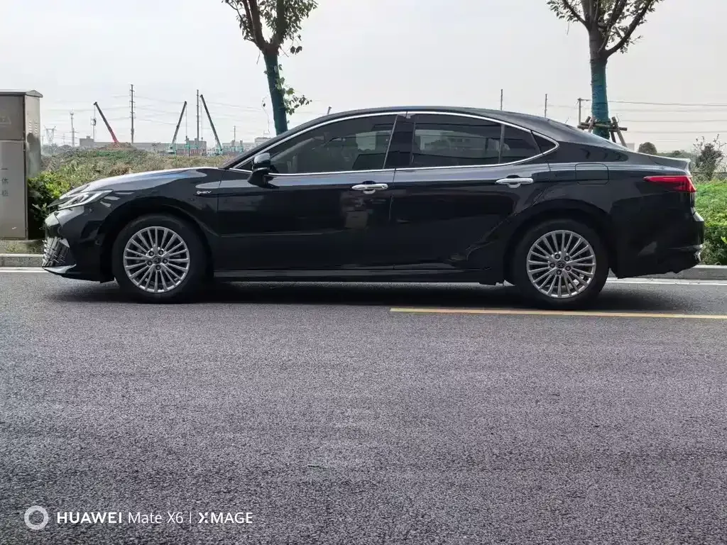 Toyota Camry 2025 из CN, фото 3