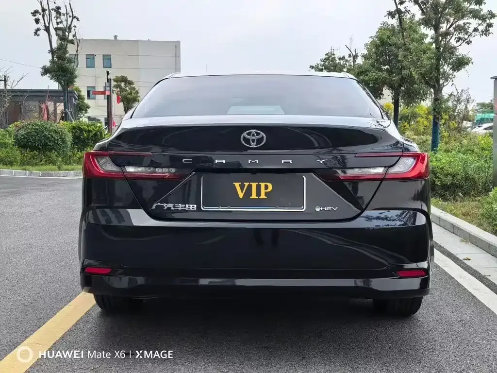 Toyota Camry 2025 из CN, фото 4
