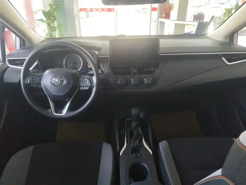Toyota Corolla 2024 из CN, фото 10