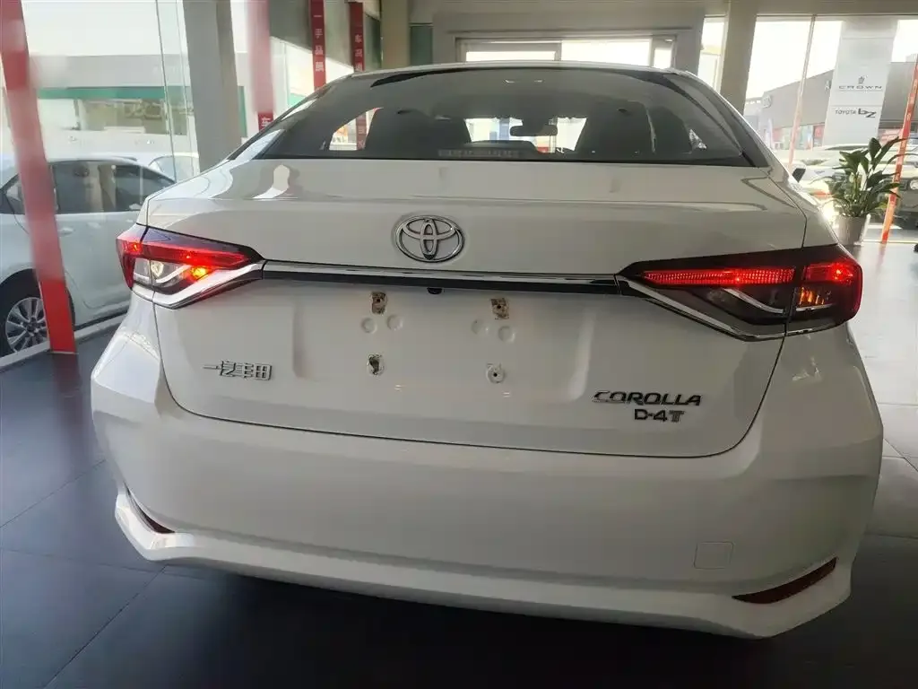 Toyota Corolla 2024 из CN, фото 6