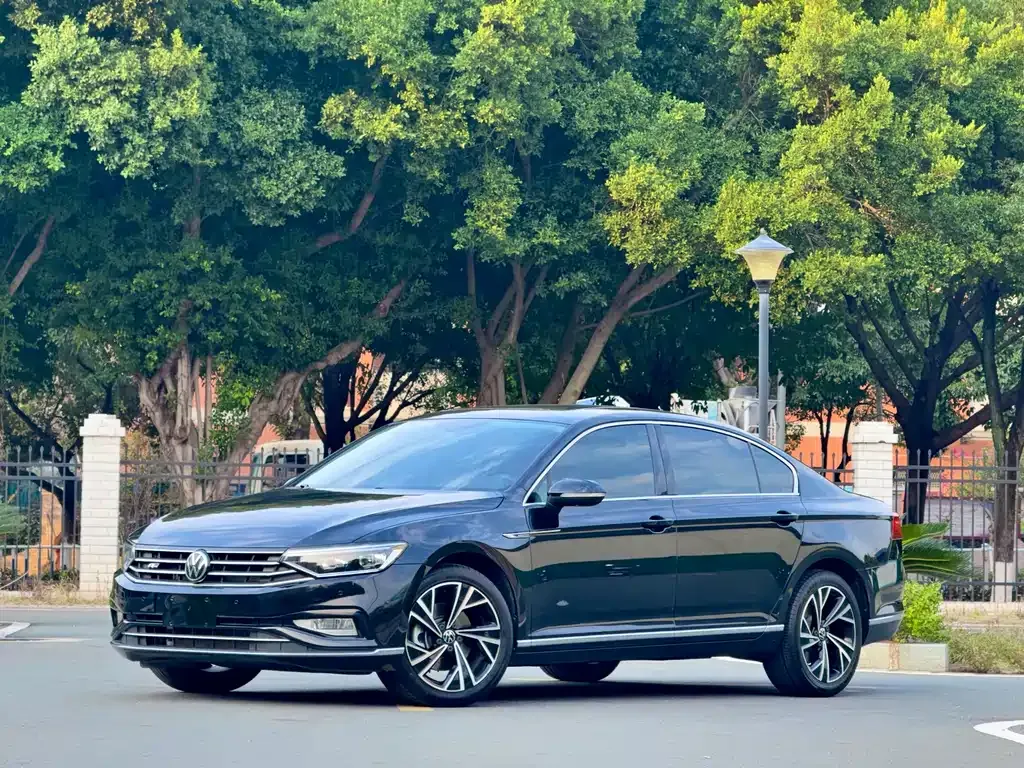 Volkswagen Magotan 2022 из CN, фото 1