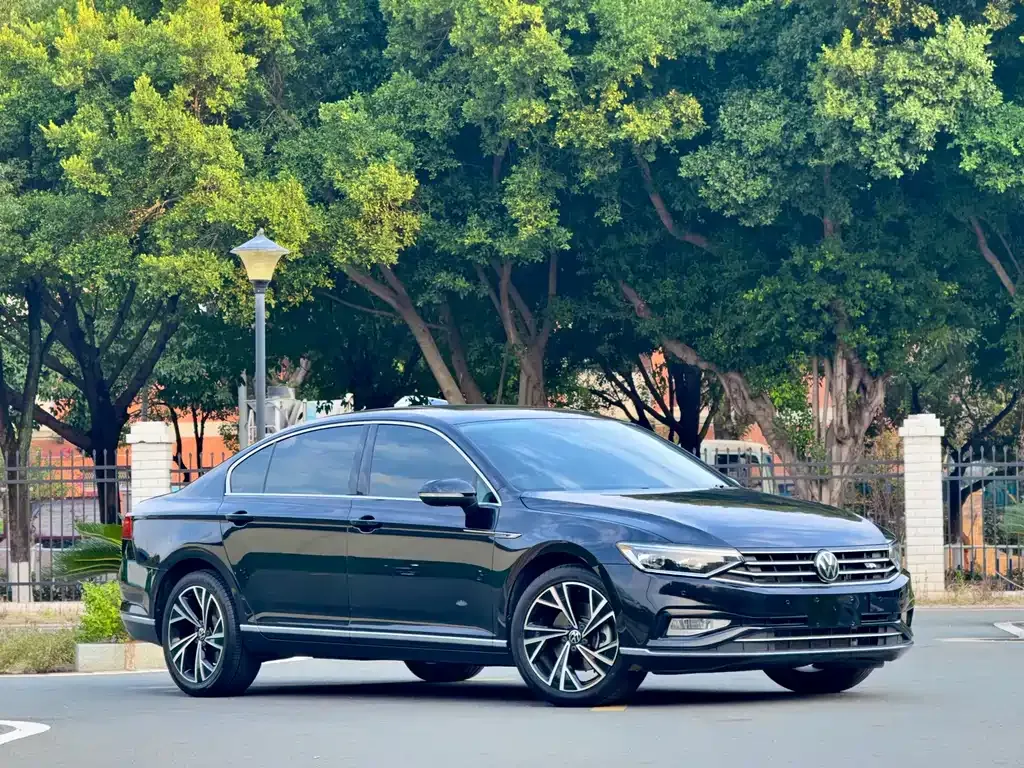 Volkswagen Magotan 2022 из CN, фото 3