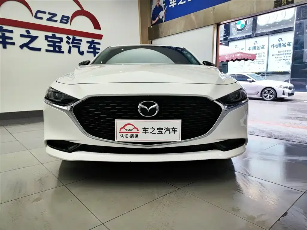 Mazda 3 Axela — фото 2