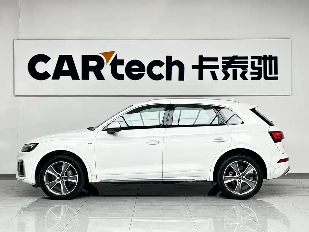 Audi Q5L 2023 из CN, фото 2