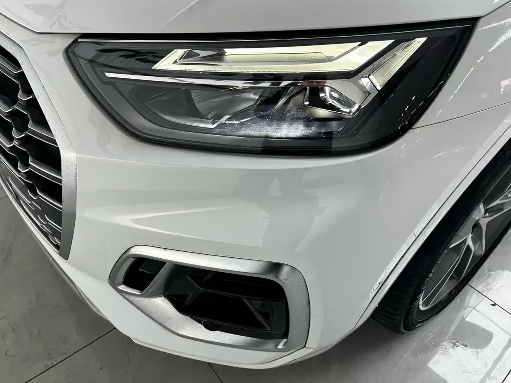 Audi Q5L 2023 из CN, фото 5