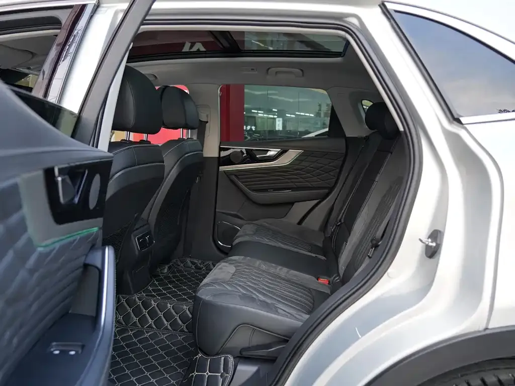Hongqi HS5 2022 из CN, фото 6