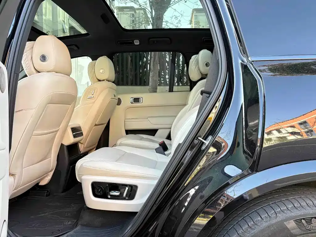 Li Auto L8 2023 из CN, фото 6