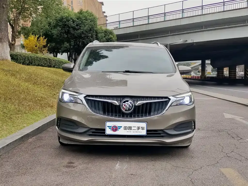 Buick GL6 2022 из CN, фото 2