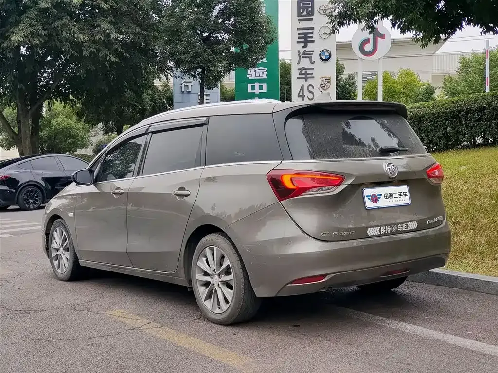 Buick GL6 2022 из CN, фото 4