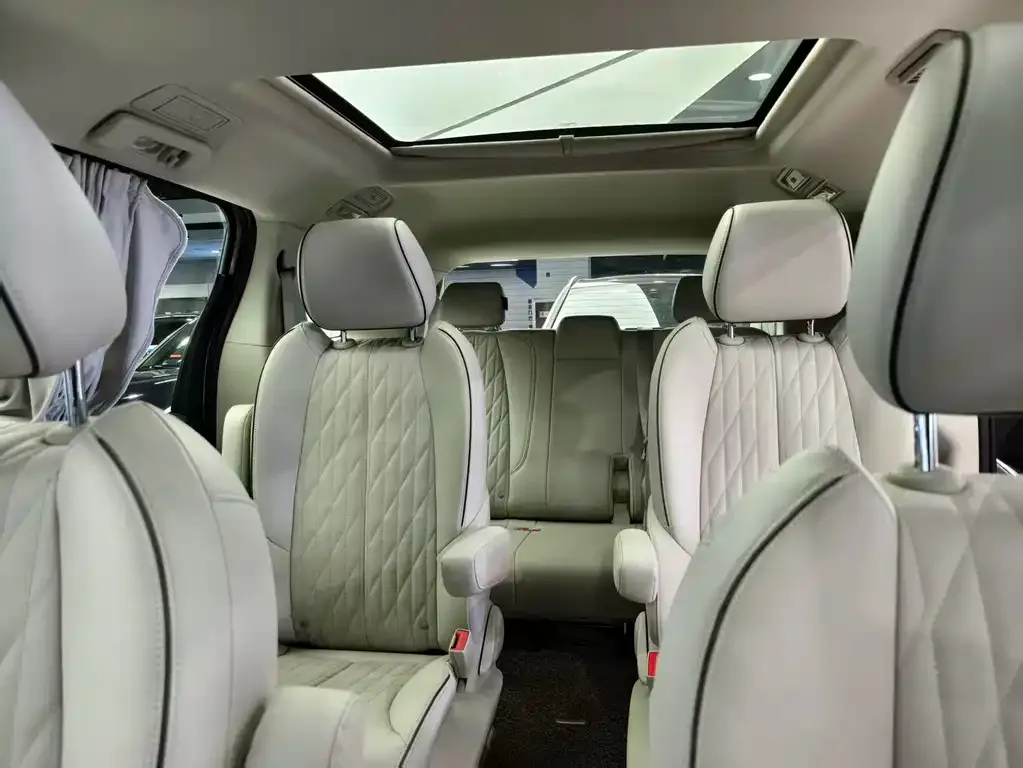 Buick GL8 2021 из CN, фото 10