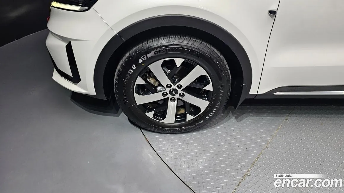 Kia Sorento 2023 из KR, фото 5