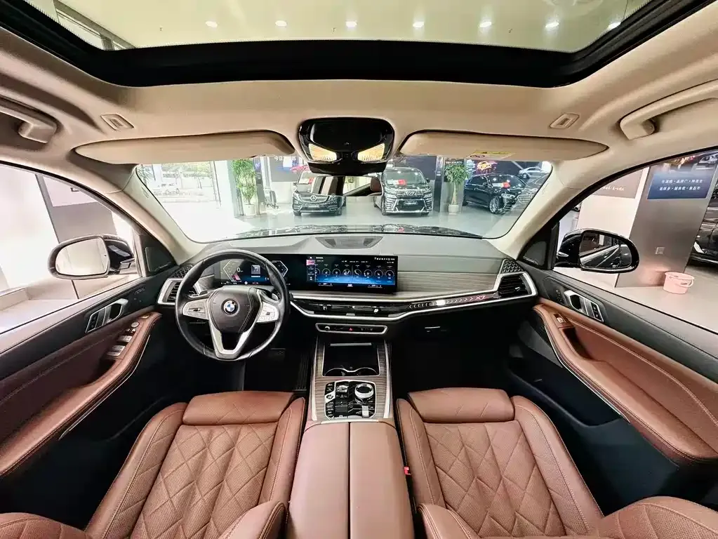 BMW X7 2023 из CN, фото 4